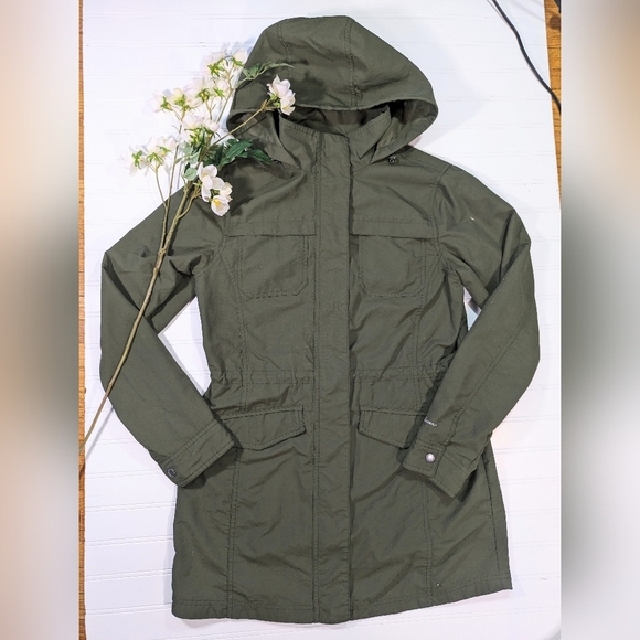 Eddie Bauer Jackets & Blazers - Eddie Bauer Olive Rain Jacket